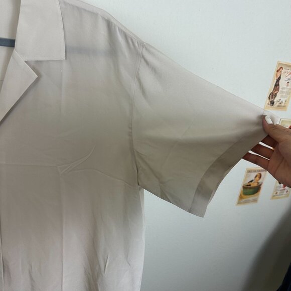 Aritzia Babaton Academy Silk Short Sleeve Blouse L Matter Pearl Minimalist Conte - Picture 6 of 14